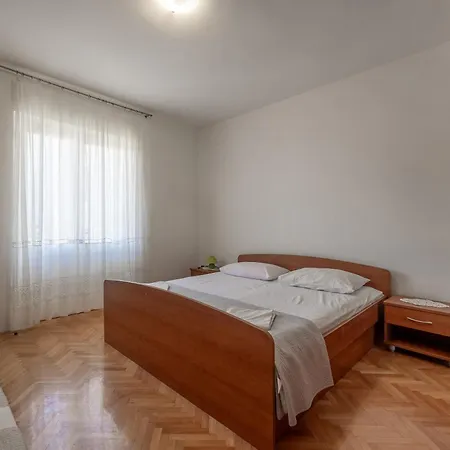 Vinka * سوبيتار