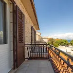 Apartment Vinka *